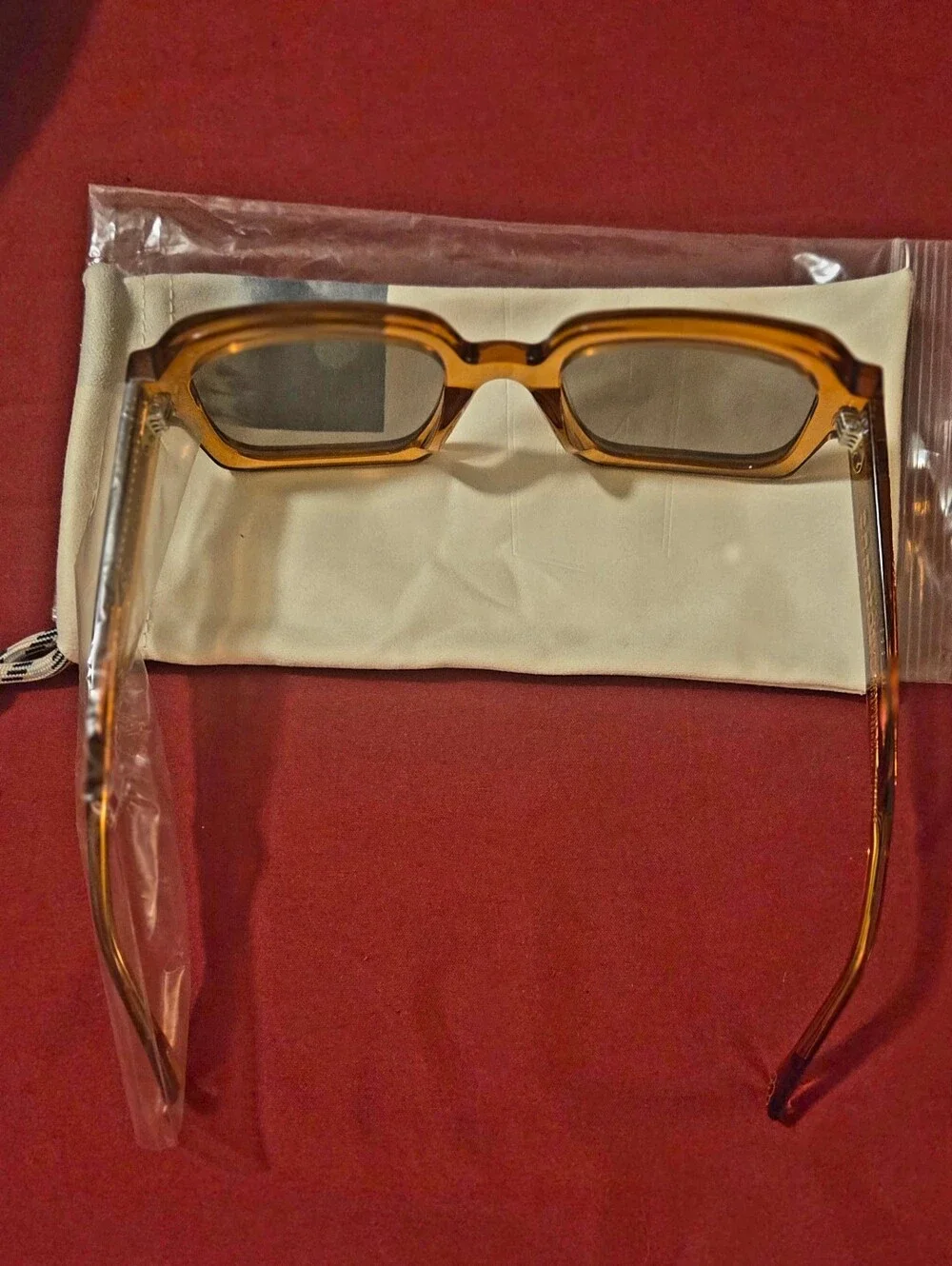 RAEN Mystiq Square Sunglasses — Amber Frame with Gradient Lenses